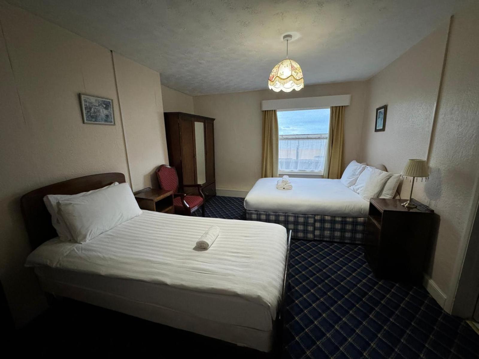 Royal Hotel Great Yarmouth Exterior photo