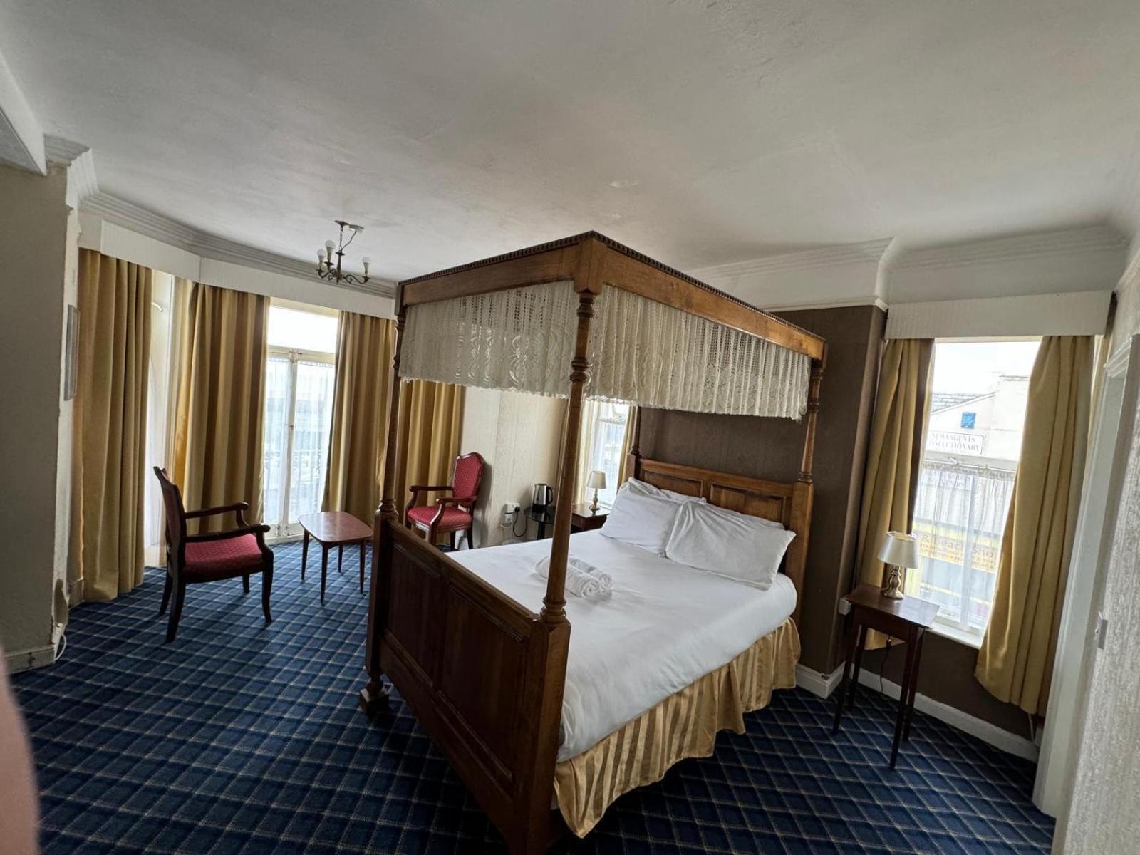 Royal Hotel Great Yarmouth Room photo