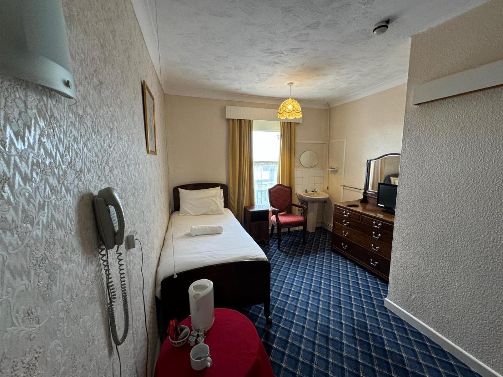 Royal Hotel Great Yarmouth Room photo